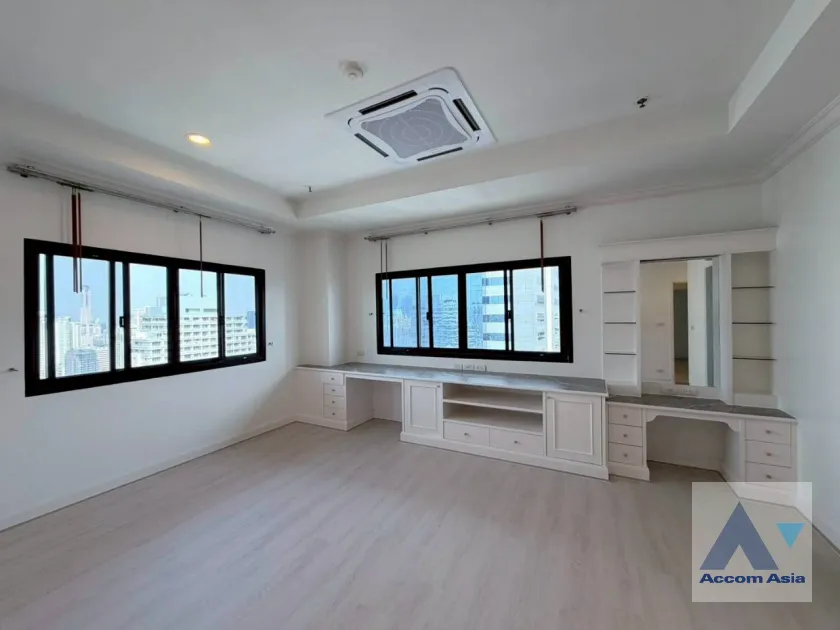 19  4 br Apartment for rent and sale in Sukhumvit ,Bangkok BTS Asok - MRT Sukhumvit at Perfect Apartment for Big Family, Prime Location Near Main Street 610190