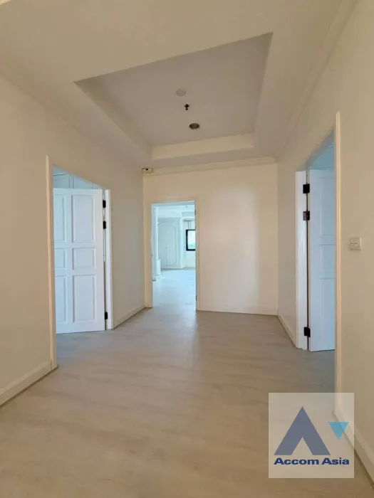 23  4 br Apartment for rent and sale in Sukhumvit ,Bangkok BTS Asok - MRT Sukhumvit at Perfect Apartment for Big Family, Prime Location Near Main Street 610190