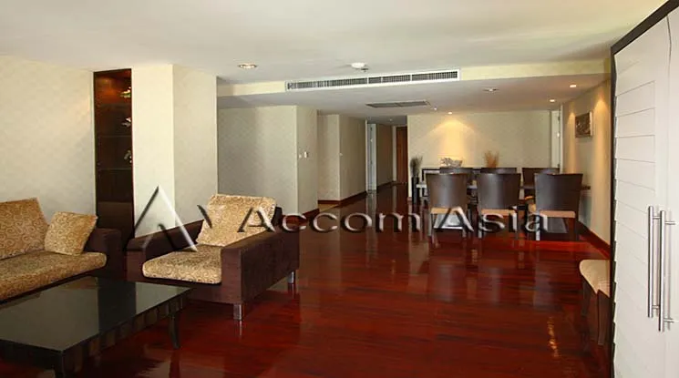 unit 3 Bedrooms  Apartment For Rent in Sukhumvit, Bangkok  near MRT Sukhumvit - BTS Asok (1110320)