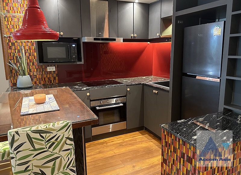 9  2 br Condominium For Rent in Silom ,Bangkok BTS Surasak at Pabhada Silom 210264