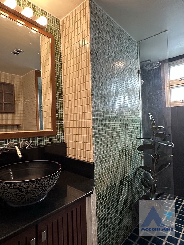 11  2 br Condominium For Rent in Silom ,Bangkok BTS Surasak at Pabhada Silom 210264