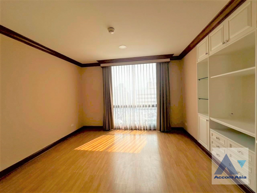 13  3 br Condominium For Rent in Ploenchit ,Bangkok BTS Chitlom at Somkid Gardens 1510365