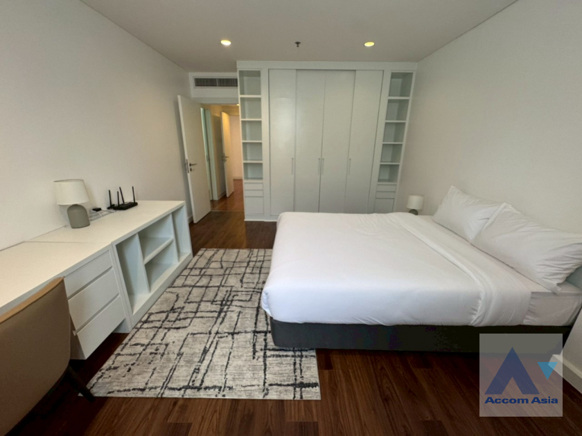 14  3 br Apartment for rent and sale in Sukhumvit ,Bangkok BTS Ekkamai at Ekkamai Family Apartment 1410382