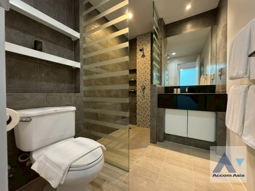 15  3 br Apartment for rent and sale in Sukhumvit ,Bangkok BTS Ekkamai at Ekkamai Family Apartment 1410382