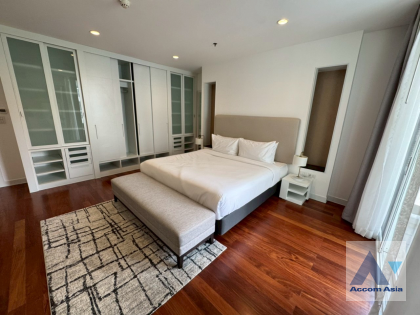 22  3 br Apartment for rent and sale in Sukhumvit ,Bangkok BTS Ekkamai at Ekkamai Family Apartment 1410382