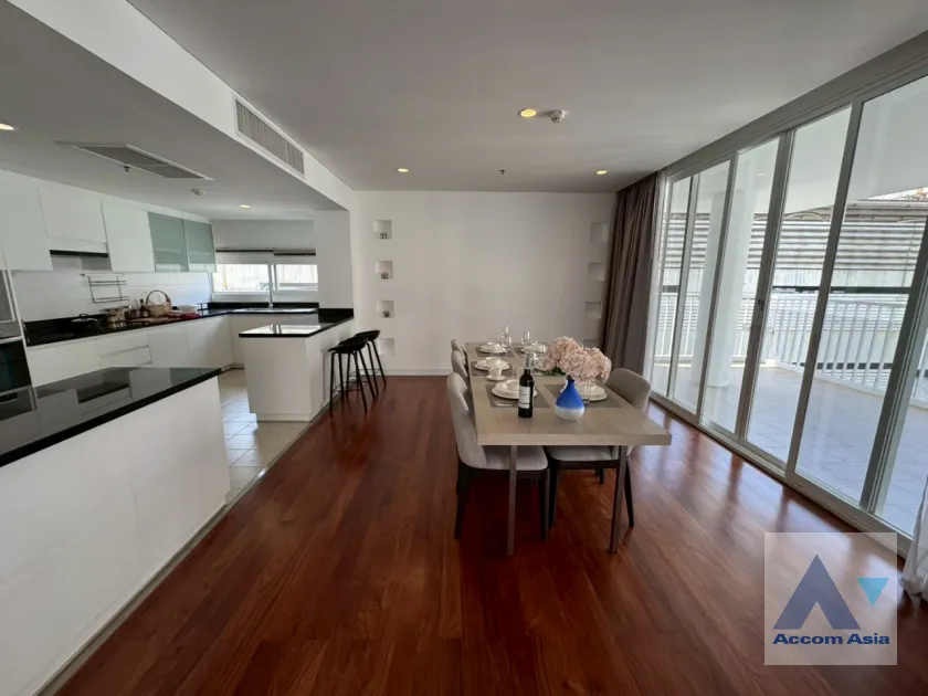 7  3 br Apartment for rent and sale in Sukhumvit ,Bangkok BTS Ekkamai at Ekkamai Family Apartment 1410382