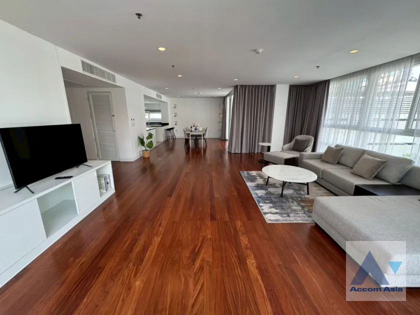 unitPet friendly |  3 Bedrooms  Apartment For Rent & Sale in Sukhumvit, Bangkok  near BTS Ekkamai (1410382)
