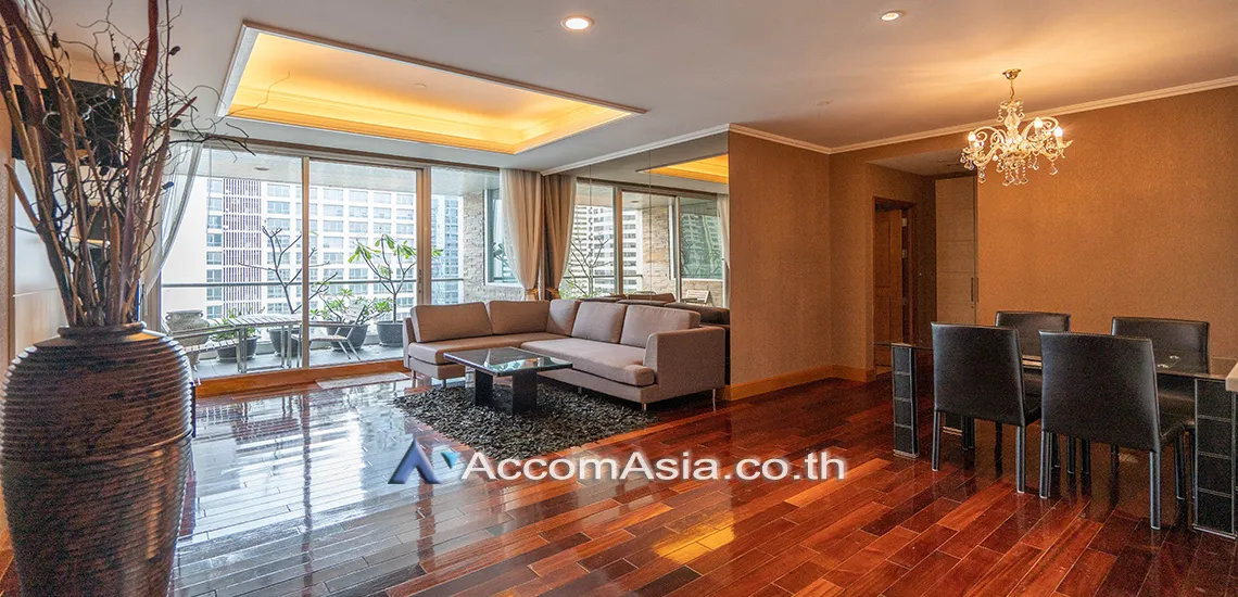 unit 2 Bedrooms  Condominium For Rent & Sale in Sathorn, Bangkok  near BTS Chong Nonsi (1510409)