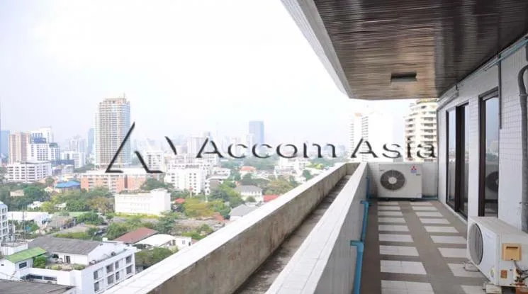 unit 3 Bedrooms  Condominium For Rent in Sukhumvit, Bangkok  near BTS Phrom Phong (1510459)