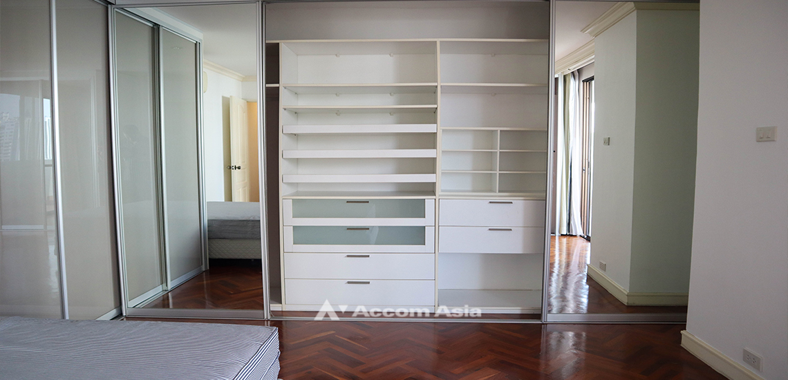 11  2 br Apartment For Rent in Sukhumvit ,Bangkok MRT Sukhumvit - BTS Asok at Perfect for family 1410530