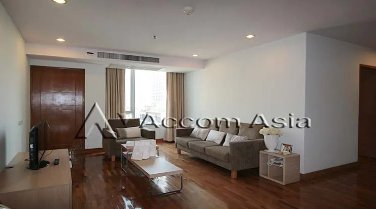 unit 2 Bedrooms  Apartment For Rent in Sukhumvit, Bangkok  near BTS Phrom Phong (1510552)