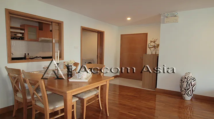 unit 2 Bedrooms  Apartment For Rent in Sukhumvit, Bangkok  near BTS Phrom Phong (1510552)