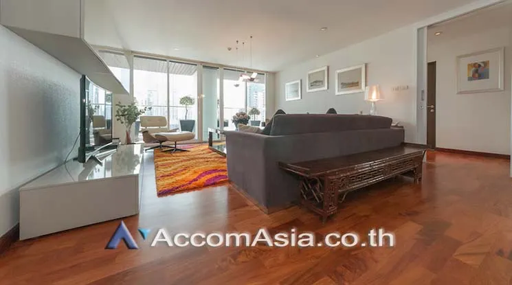  Urbana Langsuan Condominium  3 Bedroom for Sale & Rent BTS Chitlom in Ploenchit Bangkok