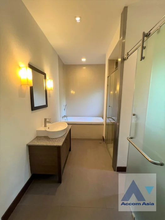 6  2 br Apartment For Rent in Sukhumvit ,Bangkok BTS Ekkamai at Green atmosphere 118561