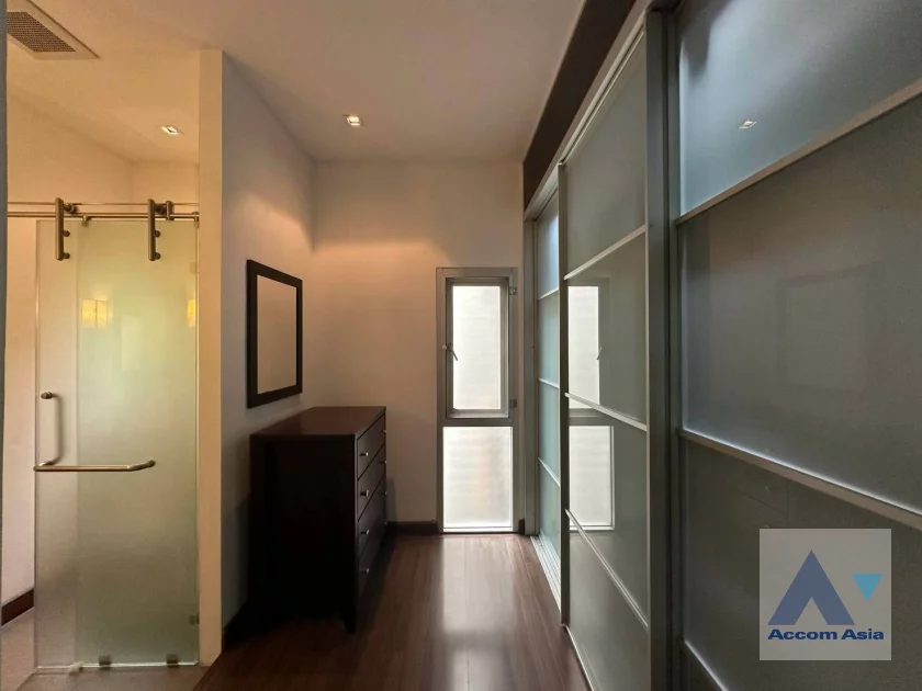 15  2 br Apartment For Rent in Sukhumvit ,Bangkok BTS Ekkamai at Green atmosphere 118561