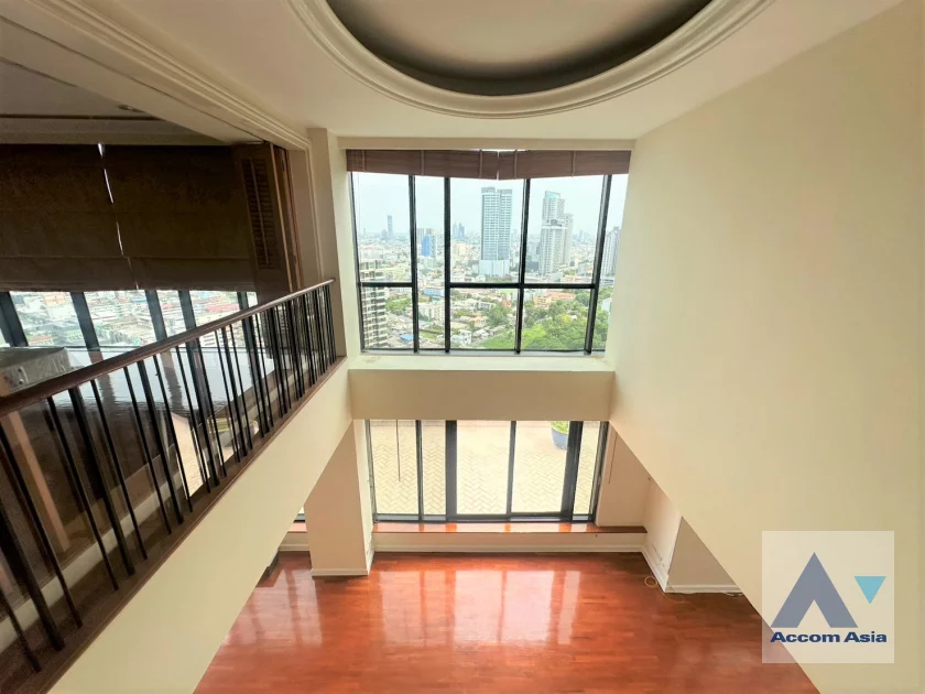 unitDuplex Condo, Penthouse |  Duplex Penthouse with panoramic view in prime Sathorn (1510756)