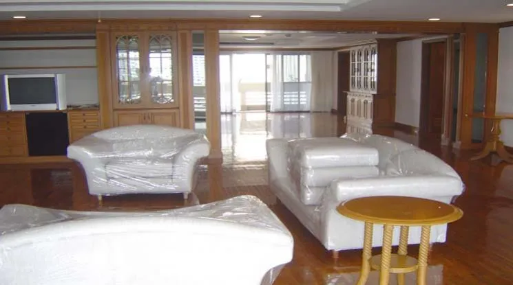 5  3 br Apartment For Rent in Sukhumvit ,Bangkok MRT Sukhumvit - BTS Asok at Great Facilities 1410827