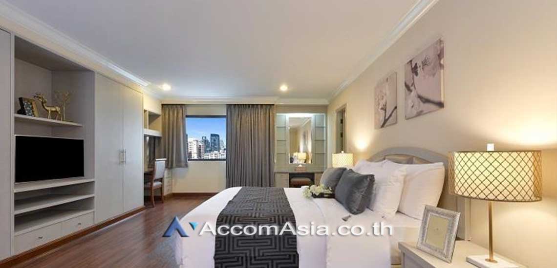 4  3 br Apartment For Rent in Sukhumvit ,Bangkok BTS Asok - MRT Sukhumvit at Perfect Apartment for Big Family, Prime Location Near Main Street 1410885