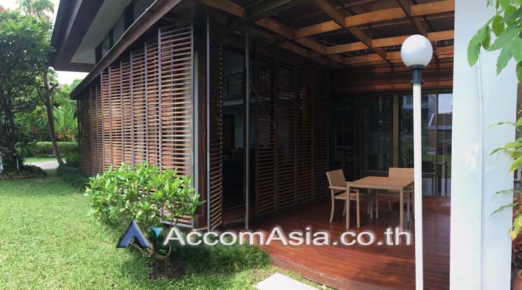  1  5 br House For Sale in Sukhumvit ,Bangkok BTS Ekkamai 10004201