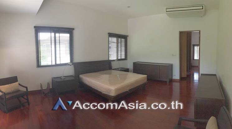 7  5 br House For Sale in Sukhumvit ,Bangkok BTS Ekkamai 10004201