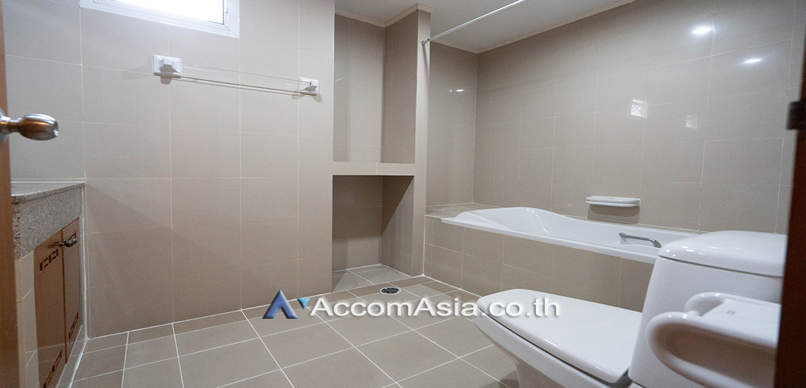 13  4 br Apartment For Rent in Sukhumvit ,Bangkok MRT Sukhumvit - BTS Asok at A Classic Style 1002301