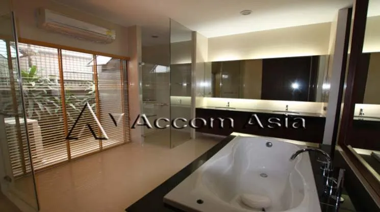 9  4 br Apartment For Rent in Sathorn ,Bangkok BTS Chong Nonsi at The Lush Greenery Residence 1410913