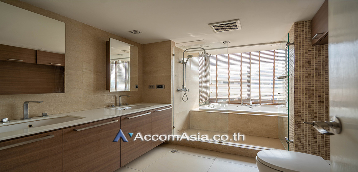 12  4 br Apartment For Rent in Sukhumvit ,Bangkok MRT Sukhumvit - BTS Asok at Homely Atmosphere 1410917