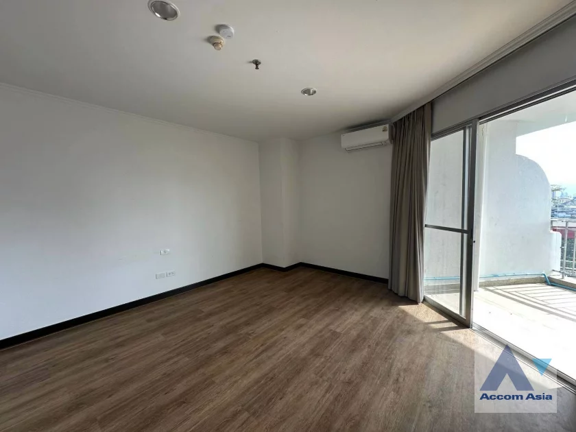 10  3 br Apartment For Rent in Sathorn ,Bangkok BRT Technic Krungthep at Perfect life in Bangkok 1510928