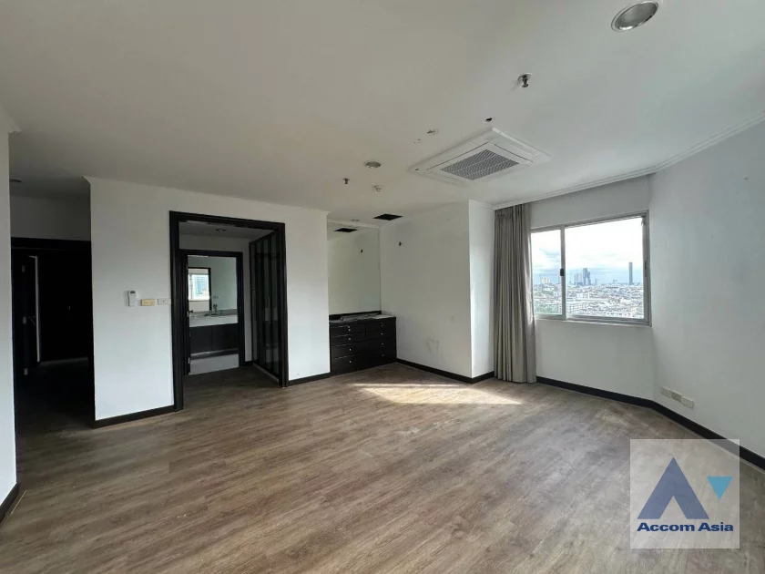 11  3 br Apartment For Rent in Sathorn ,Bangkok BRT Technic Krungthep at Perfect life in Bangkok 1510928