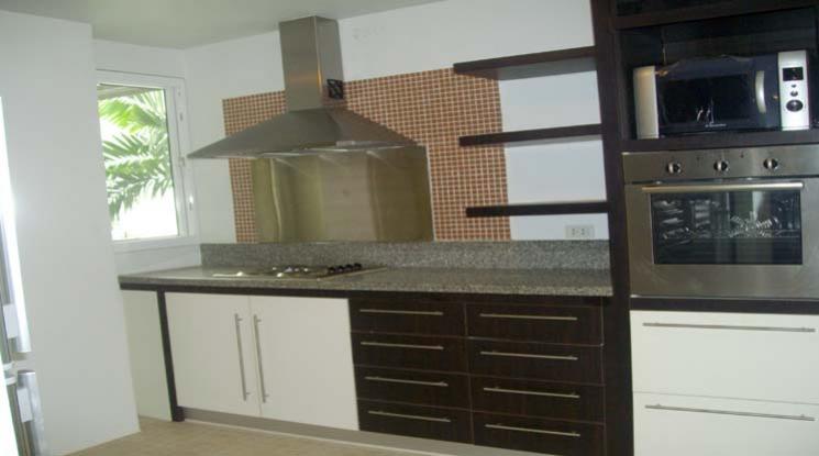 unit 3 Bedrooms  Condominium For Rent & Sale in Sukhumvit, Bangkok  near BTS Ekkamai (1511012)