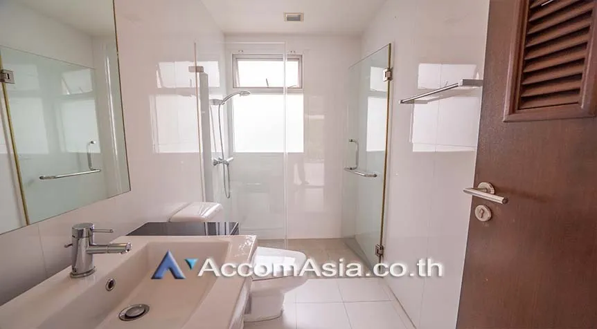 10  4 br House for rent and sale in Sukhumvit ,Bangkok BTS Phrom Phong at House in compound with common pool 1811030