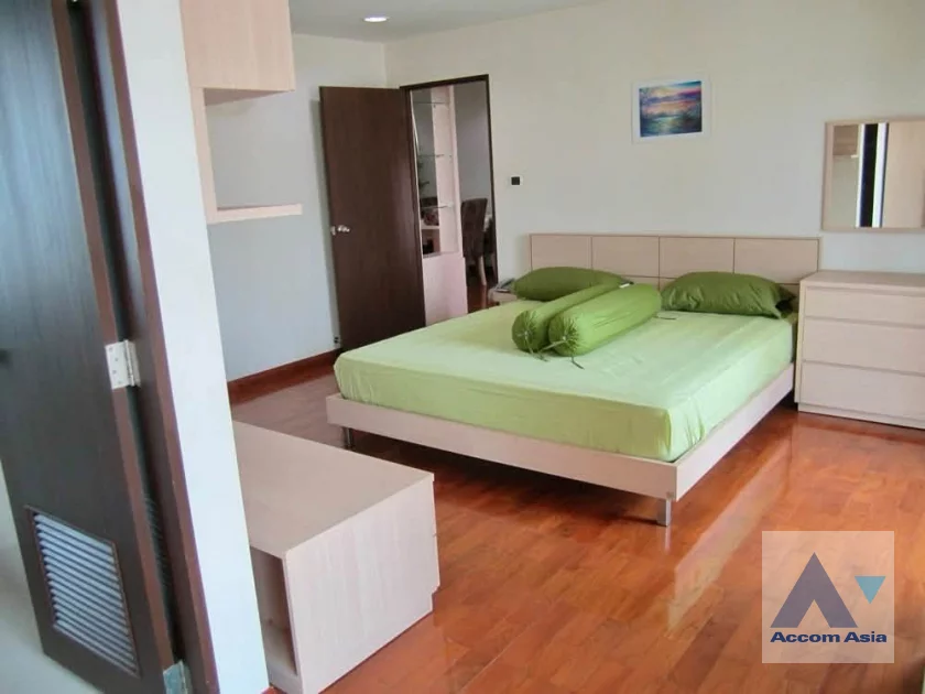 5  3 br Condominium for rent and sale in Silom ,Bangkok BTS Surasak at Pabhada Silom 1511128