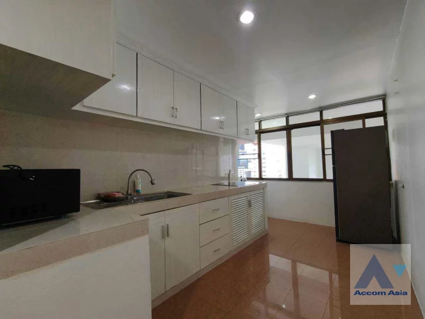 7  2 br Condominium For Rent in Sukhumvit ,Bangkok BTS Nana at Crystal Garden 1511190