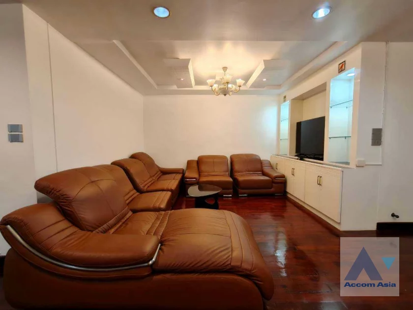  2  2 br Condominium for rent and sale in Sukhumvit ,Bangkok BTS Nana at Crystal Garden 1511190