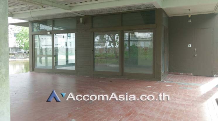 5  House for rent and sale in Sukhumvit ,Bangkok BTS Phra khanong 4006801