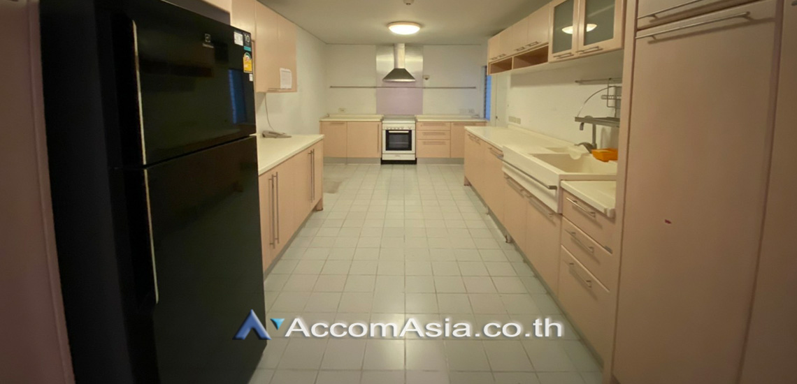 9  2 br Condominium For Rent in Sathorn ,Bangkok MRT Khlong Toei at Baan Yen Akard 1511222