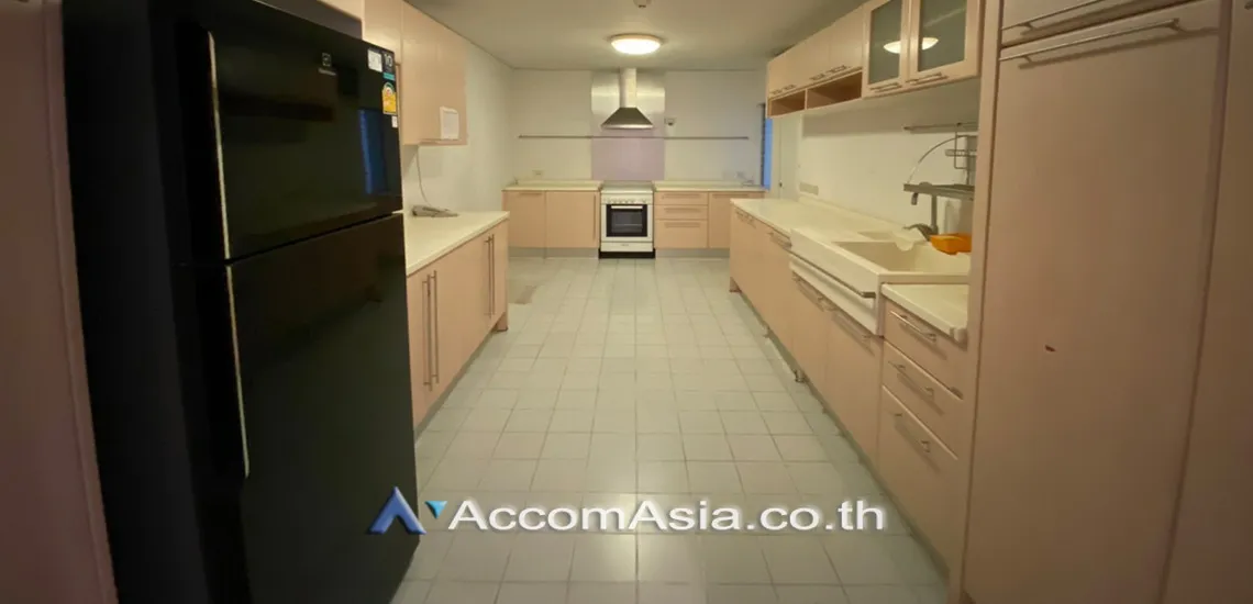 9  2 br Condominium For Rent in Sathorn ,Bangkok MRT Khlong Toei at Baan Yen Akard 1511222