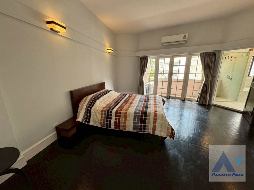 13  2 br Apartment For Rent in Ploenchit ,Bangkok BTS Ploenchit at Set among tropical atmosphere 1411286