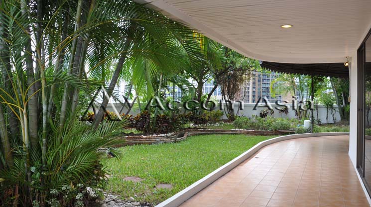  1  4 br Apartment For Rent in Sukhumvit ,Bangkok BTS Thong Lo at Homely atmosphere 1411295