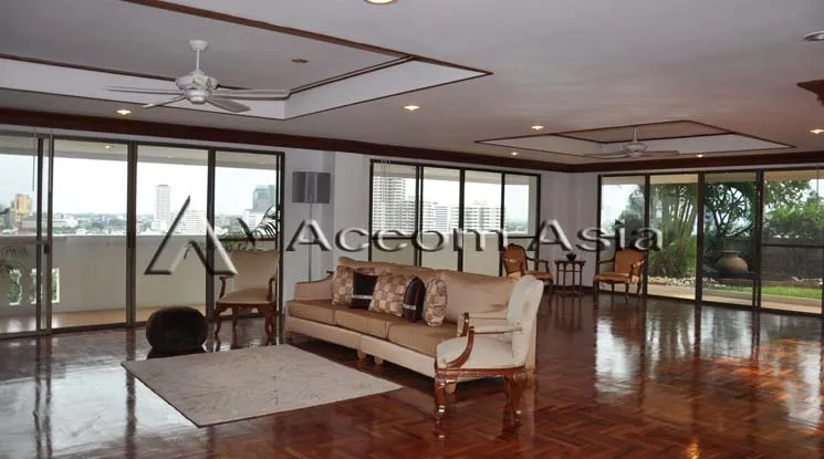 unitHuge Terrace, Duplex Condo, Penthouse, Pet friendly |  4 Bedrooms  Apartment For Rent in Sukhumvit, Bangkok  near BTS Thong Lo (1411295)