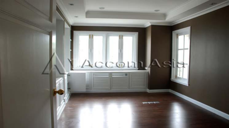 8  3 br Apartment For Rent in Sukhumvit ,Bangkok BTS Thong Lo at Luxury 1-Unit-Per-Floor Residence in Thonglo 1411391