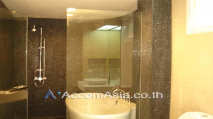 7  3 br Apartment For Rent in Sathorn ,Bangkok BTS Chong Nonsi at Perfect For Family 1411421