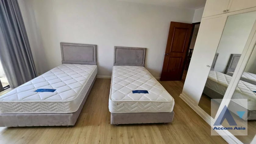 10  2 br Condominium For Rent in Rama 3 ,Bangkok BRT Thanon Chan at Liang Garden 1411449
