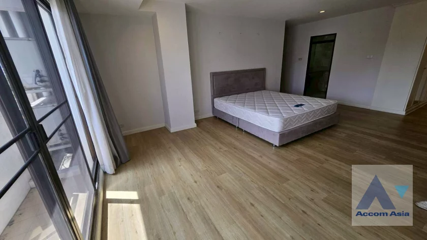 13  2 br Condominium For Rent in Rama 3 ,Bangkok BRT Thanon Chan at Liang Garden 1411449