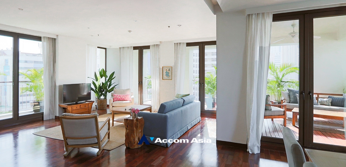 5  4 br Apartment For Rent in Silom ,Bangkok BTS Surasak at A Unique design and Terrace 1411474
