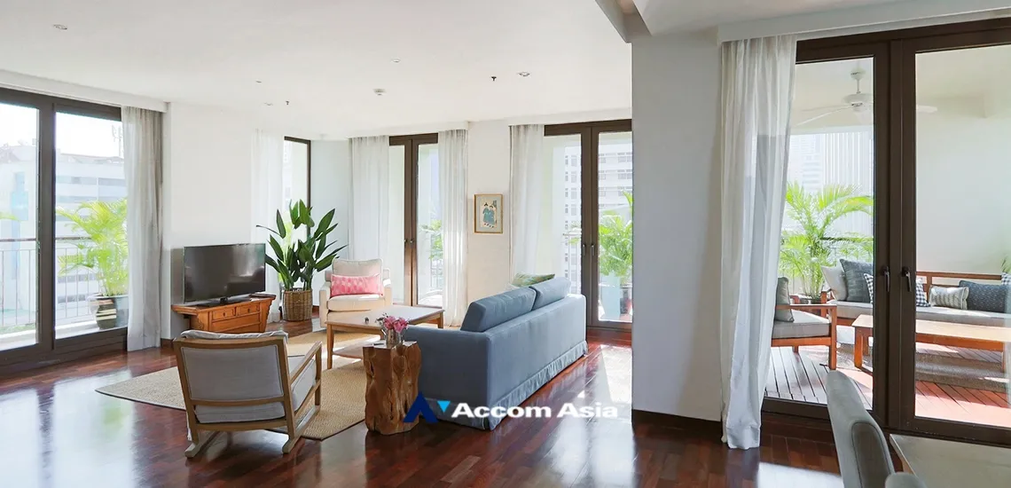 6  4 br Apartment for rent and sale in Silom ,Bangkok BTS Surasak at A Unique design and Terrace 1411474