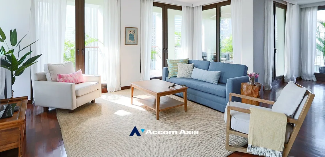 unitPenthouse |  4 Bedrooms  Apartment For Rent in Silom, Bangkok  near BTS Surasak (1411474)