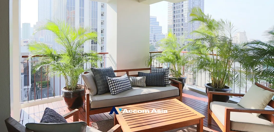 unitPenthouse |  4 Bedrooms  Apartment For Rent in Silom, Bangkok  near BTS Surasak (1411474)