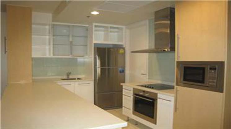 4  2 br Condominium for rent and sale in Silom ,Bangkok BTS Sala Daeng - MRT Silom at The Legend Saladaeng 1511545