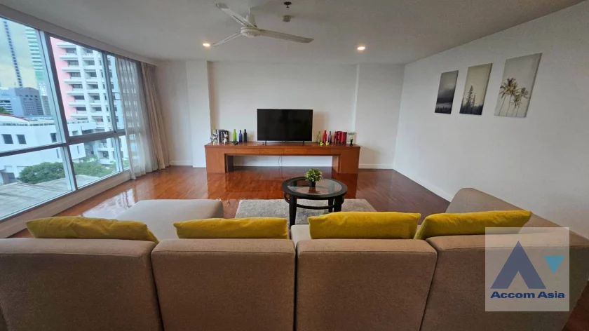  1  3 br Apartment For Rent in Silom ,Bangkok BTS Surasak at High-end Low Rise  1411630